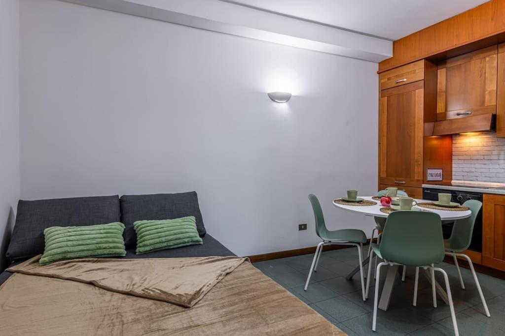 Close To Duomo Lovely City Center Flat Daire Milano Dış mekan fotoğraf