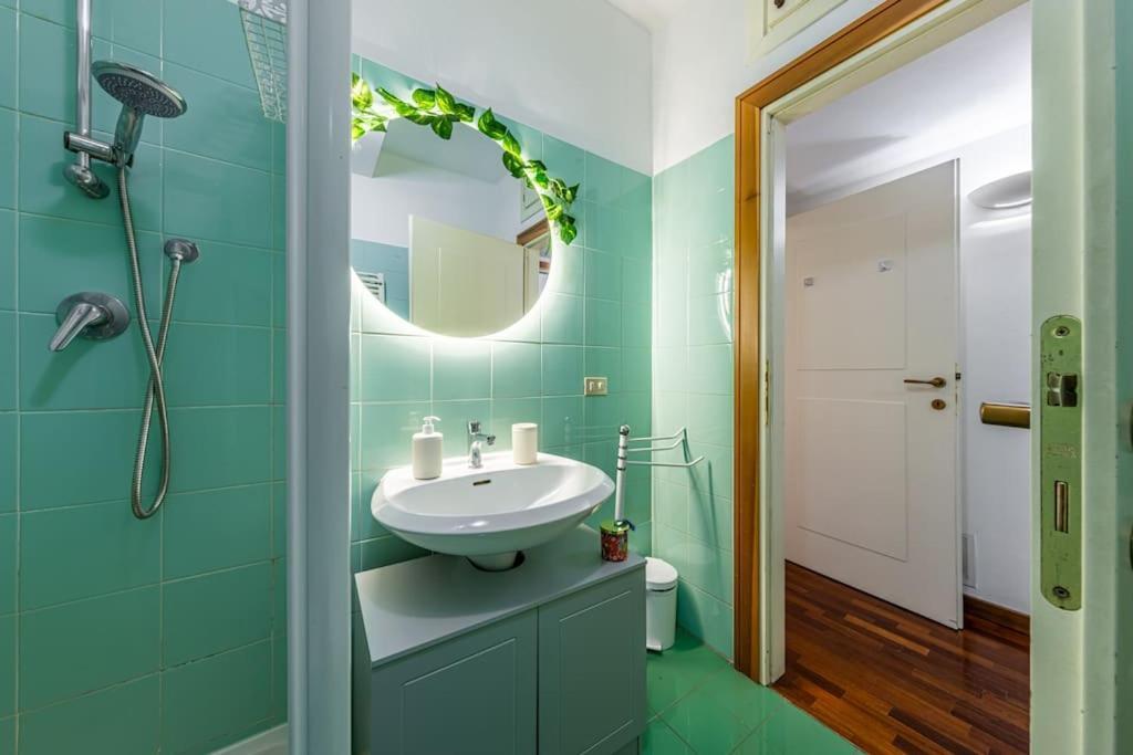 Close To Duomo Lovely City Center Flat Daire Milano Dış mekan fotoğraf